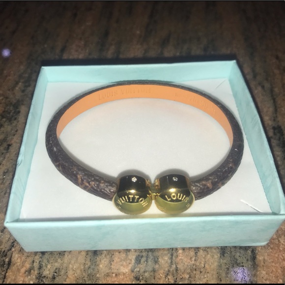 Jewelry - Designer replica